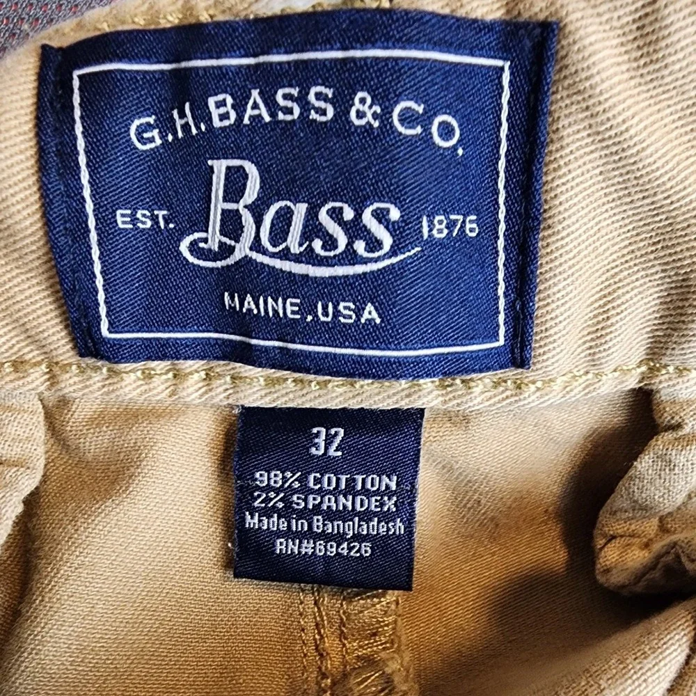 GH Bass Mens‎ Khaki Chino Shorts Tan Cotton Stretch Flat Front Size 32 RN69426